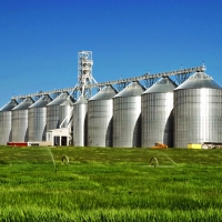 變速器翻轉(zhuǎn)架